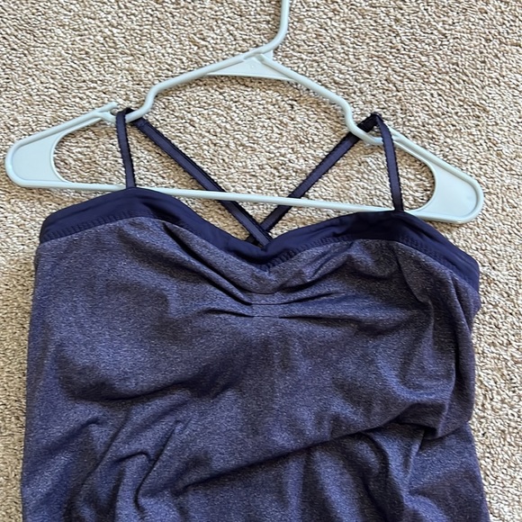 Lululemon Tank - Picture 4 of 5